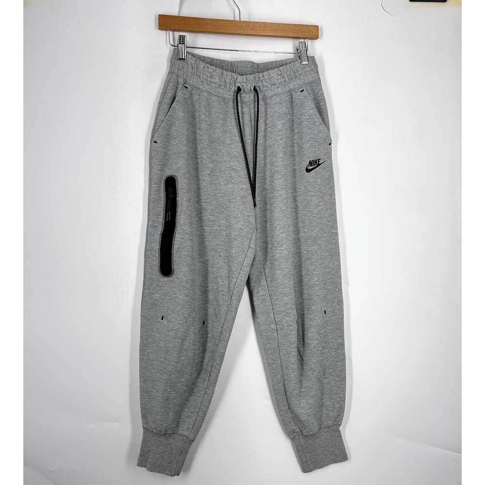 Nike Sportswear Tech Fleece Joggers Grey Heather CW4292-063 Womens Size S
